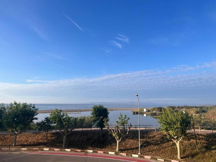 3Apartamento De Tres Habitaciones Empuriabrava Dış mekan fotoğraf