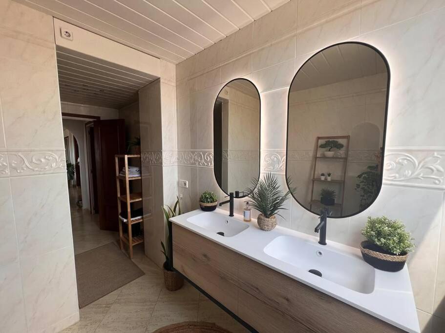 3Apartamento De Tres Habitaciones Empuriabrava Dış mekan fotoğraf